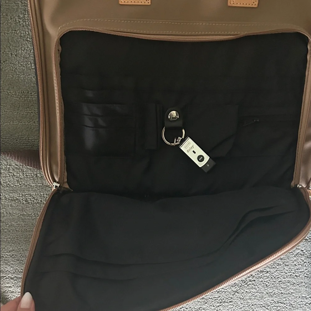 Jon Hart Design Brown Laptop Briefcase with Tan Accents - Picture 7 of 8
